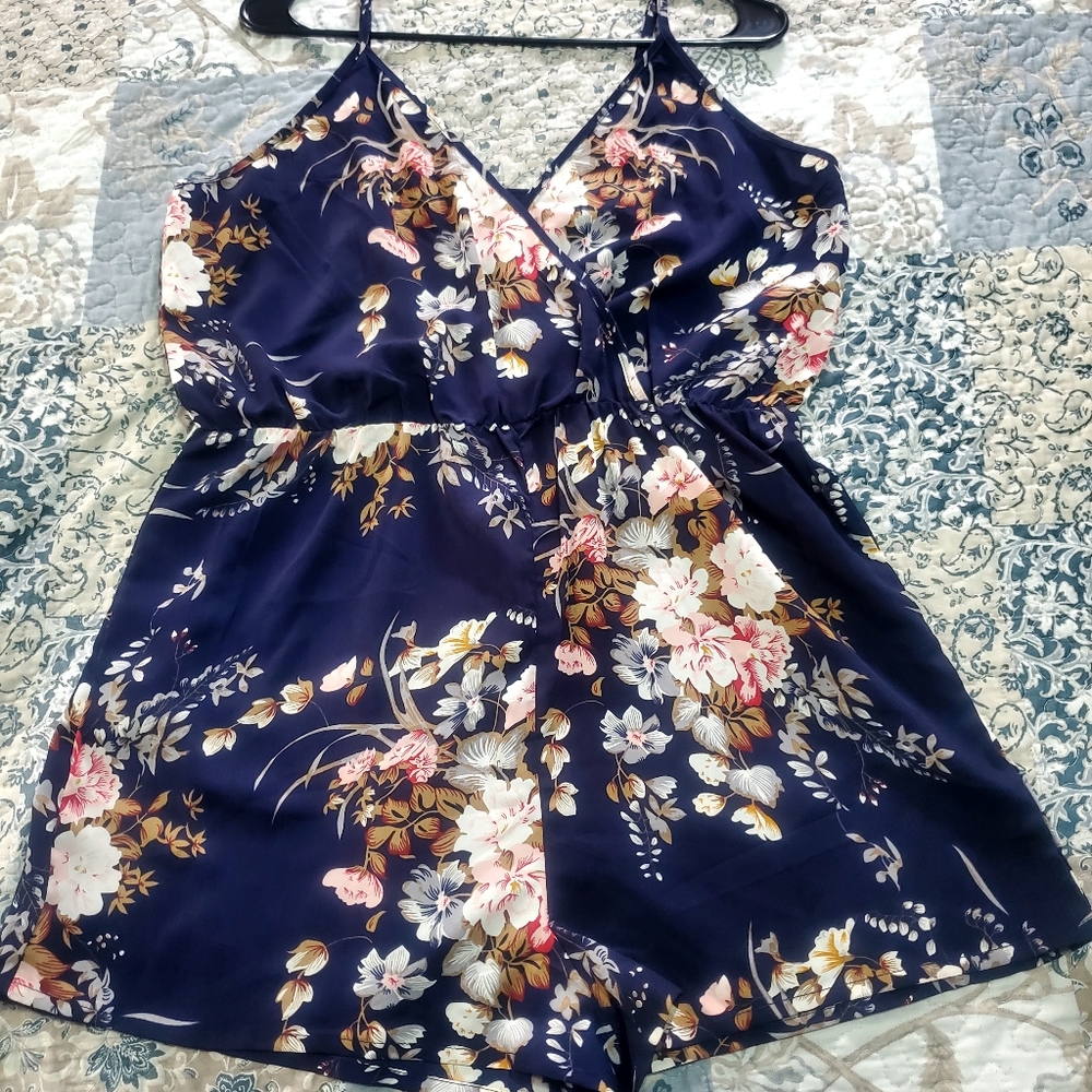 Shein Vcay floral print romper